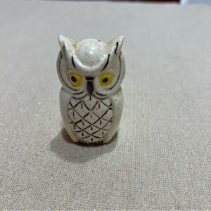 VTG Elegant Speckled Ceramic Owl Figurine Collectible Japanese.